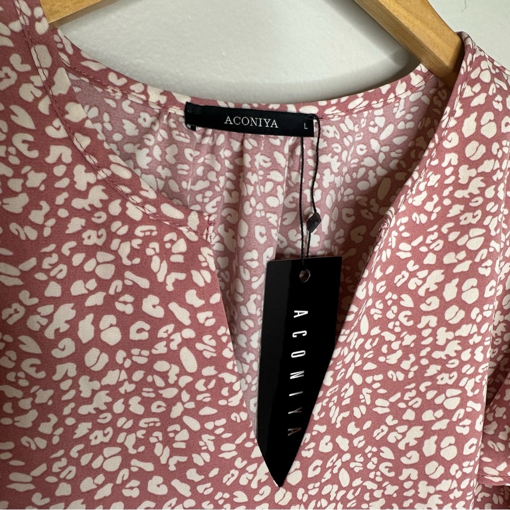 Aconiya Floral Flutter Sleeve Pink blouse - Picture 4 of 8